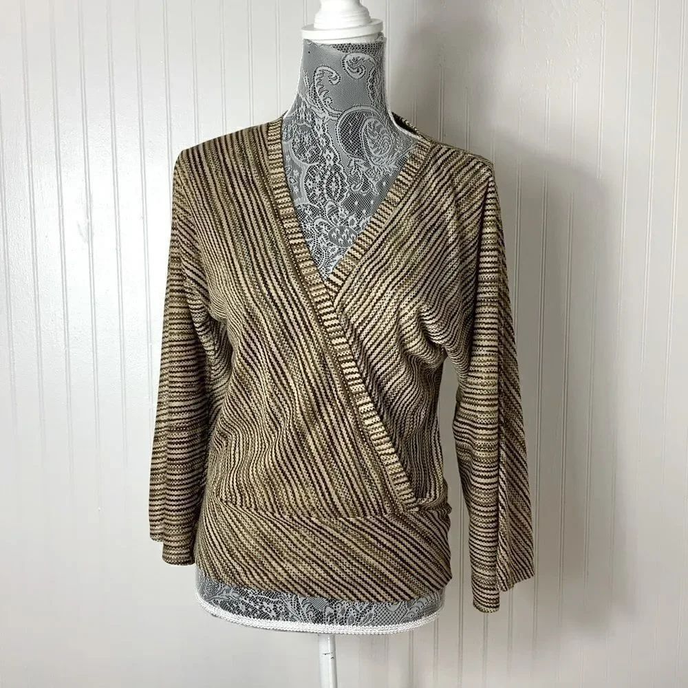 Women’s New York & Company crisscross blouse